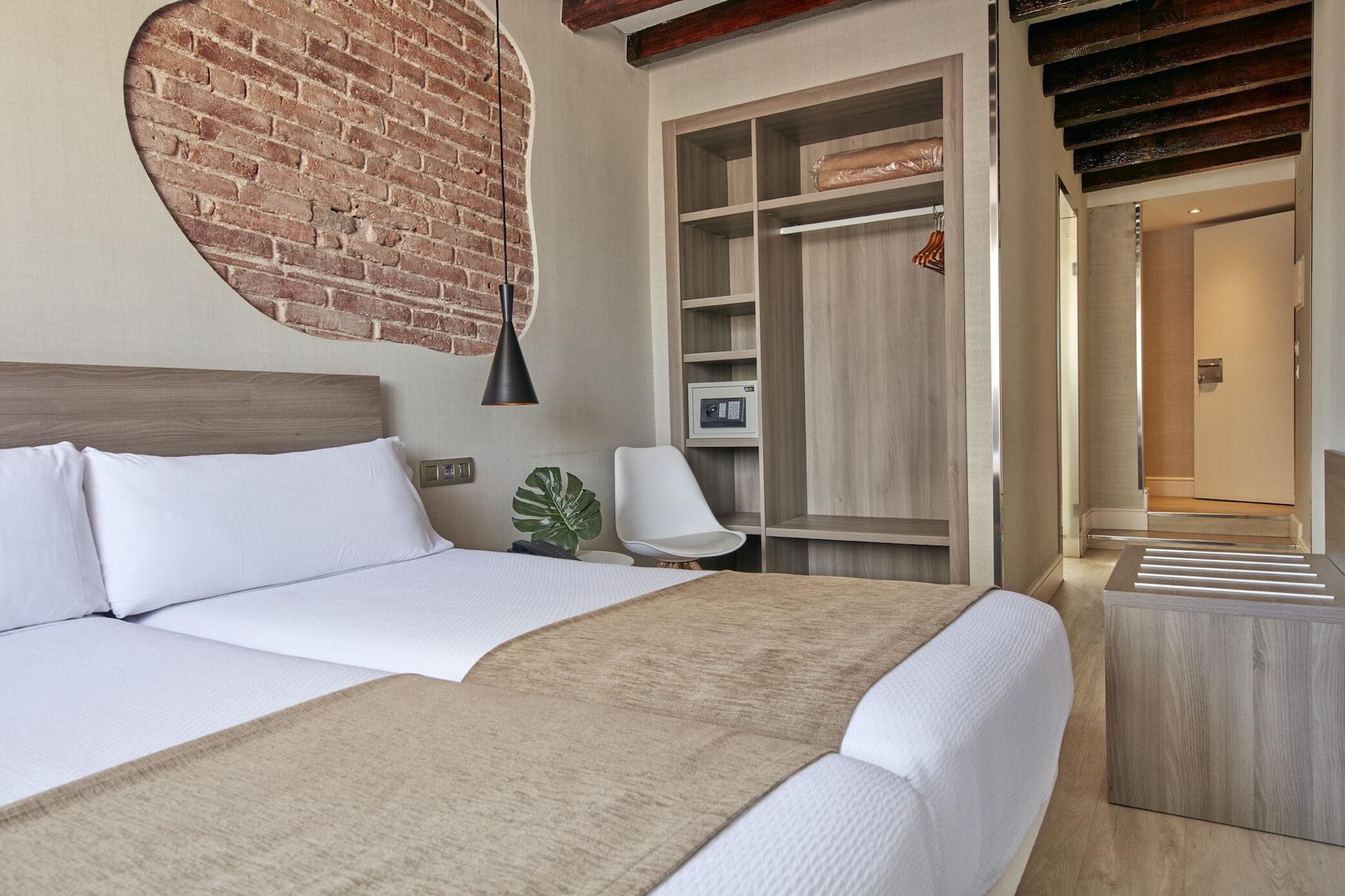Hotel Transit Barcelona Exteriör bild
