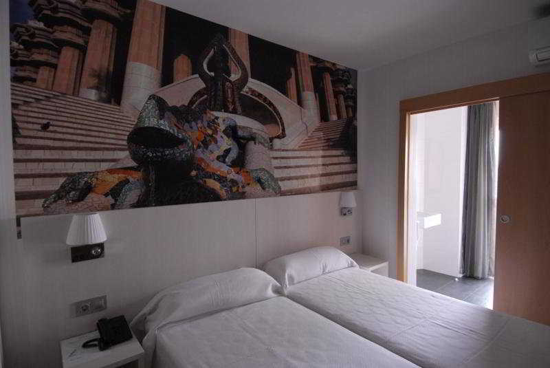 Hotel Transit Barcelona Exteriör bild