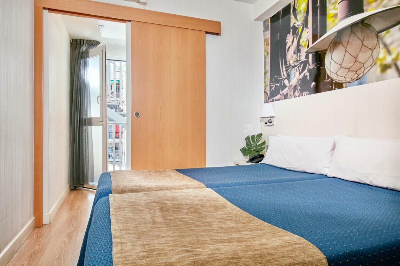 Hotel Transit Barcelona Exteriör bild