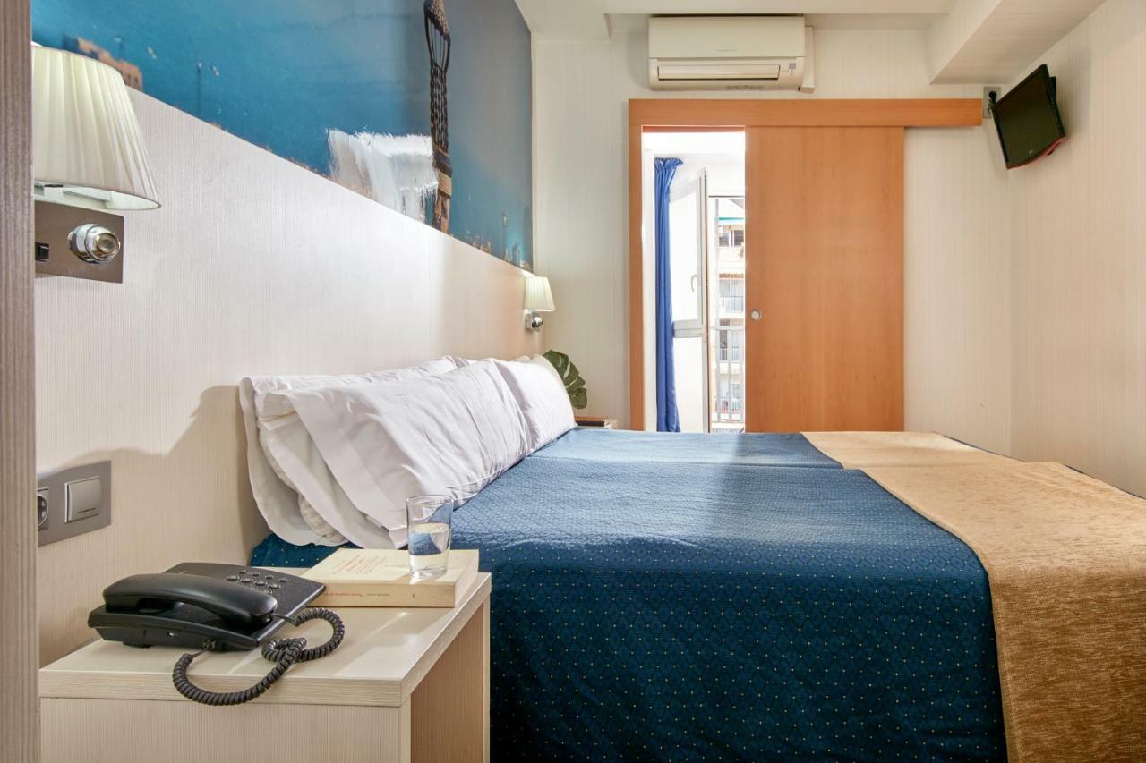 Hotel Transit Barcelona Exteriör bild